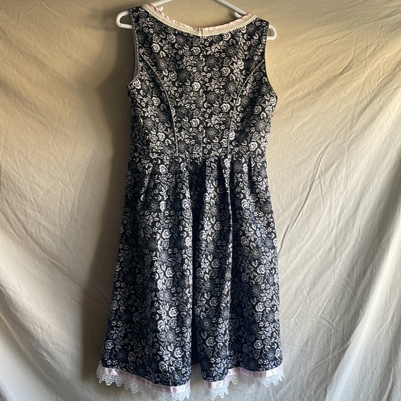 Classic the Fashion Design Everyday-Fancy Dress - Picture 4 of 8